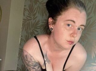 RaunchyRavenxoxo
