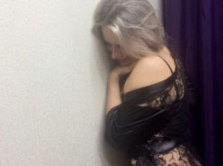 RebeccaSexyLady