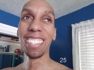 Reggie25