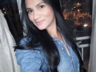 Roxane_Sky