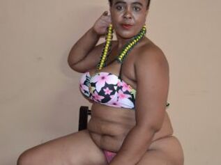 RoyalblackBiatch
