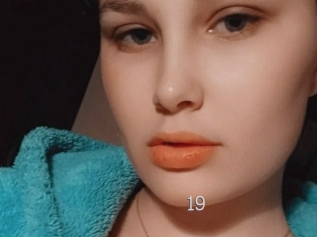 Roxy19