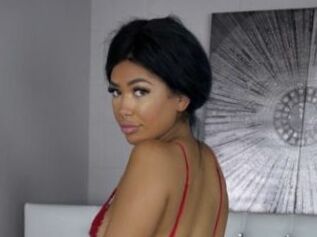 SadieLeeBabestation