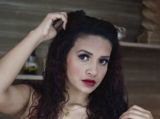 Samara_Foster