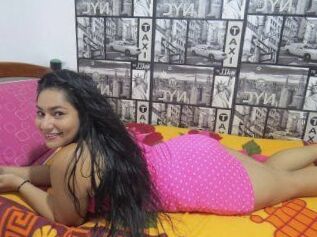Saralustyxx