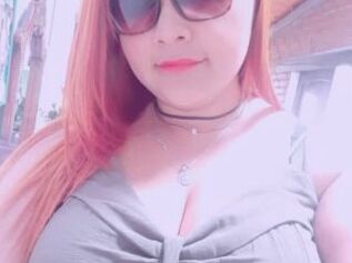 Scarlet_Rosse