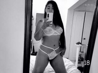 ScarlettJoness18