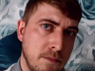 Scottishguy18