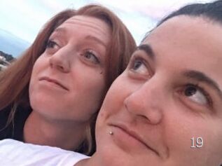 SeXXXyLesbians19