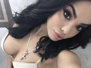 SelenaJizz