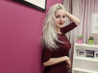 SonyaLovee