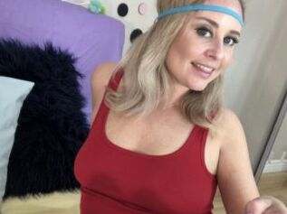 SunnyMilf