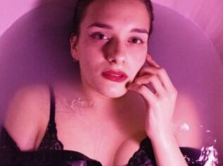 Sweet_Wild_Angel