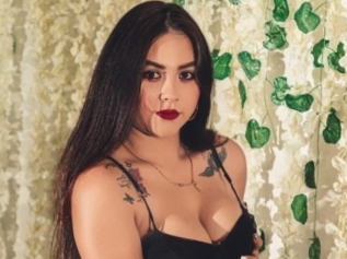 Scarlett_collins