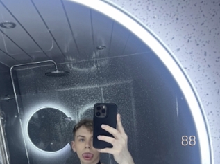 Scottishtwink88
