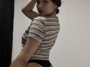 Sexy_kim_hot