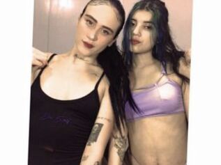 Sexygirlcouple