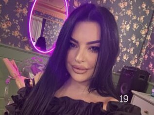 Sexystudent19