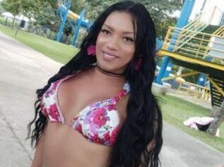 Shainahotsexx