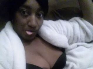 Short_chubbygal