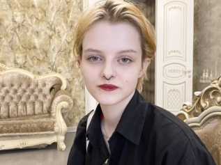 Silviamonroe