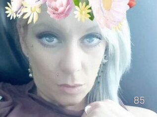 Squirtingprego85