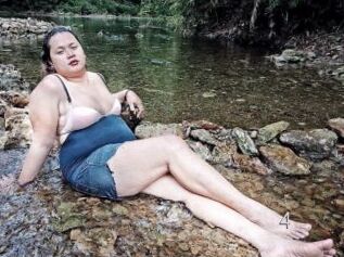 TSmommyBigCum4U