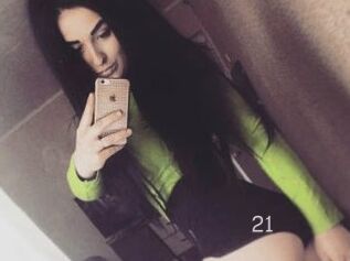 TastyLips21