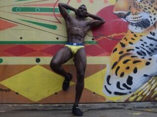 TaylorMusclehard