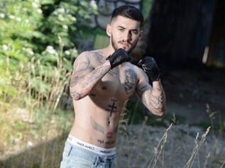 TonyCalvin