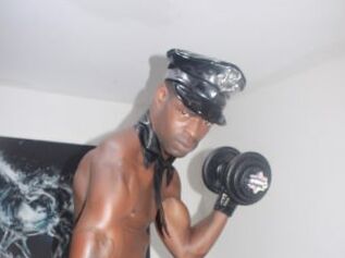 Tyron_thu