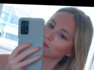 Tallblondiexx