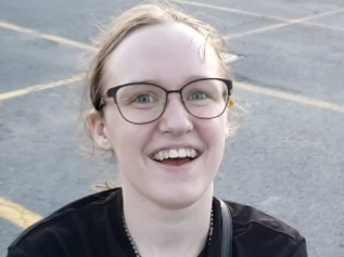Thelibrarianandbear