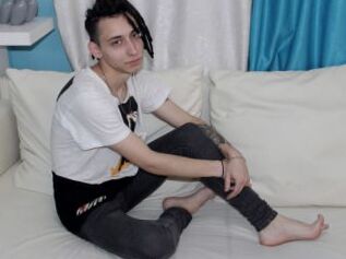 Ticklemyfeeet