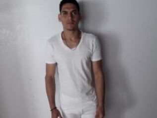 Travis_hott