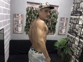 WilyBodyCcock