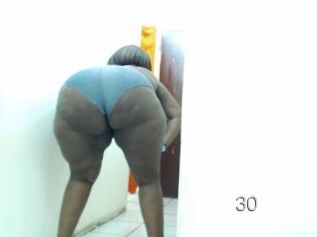 XHUGECOCOASS30XX
