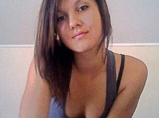 XHotBrunetteX