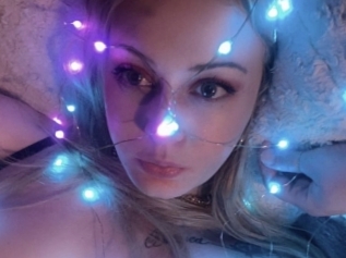 Xjuicypeachesx