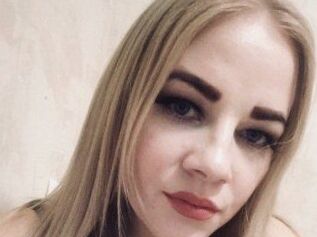 YourGirlHot_