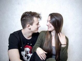 Youngsweetcouple