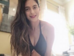 Zoe_Violet